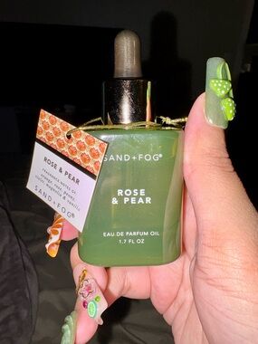 Sand + Fog Rose & Pear Eau de Parfum Oil